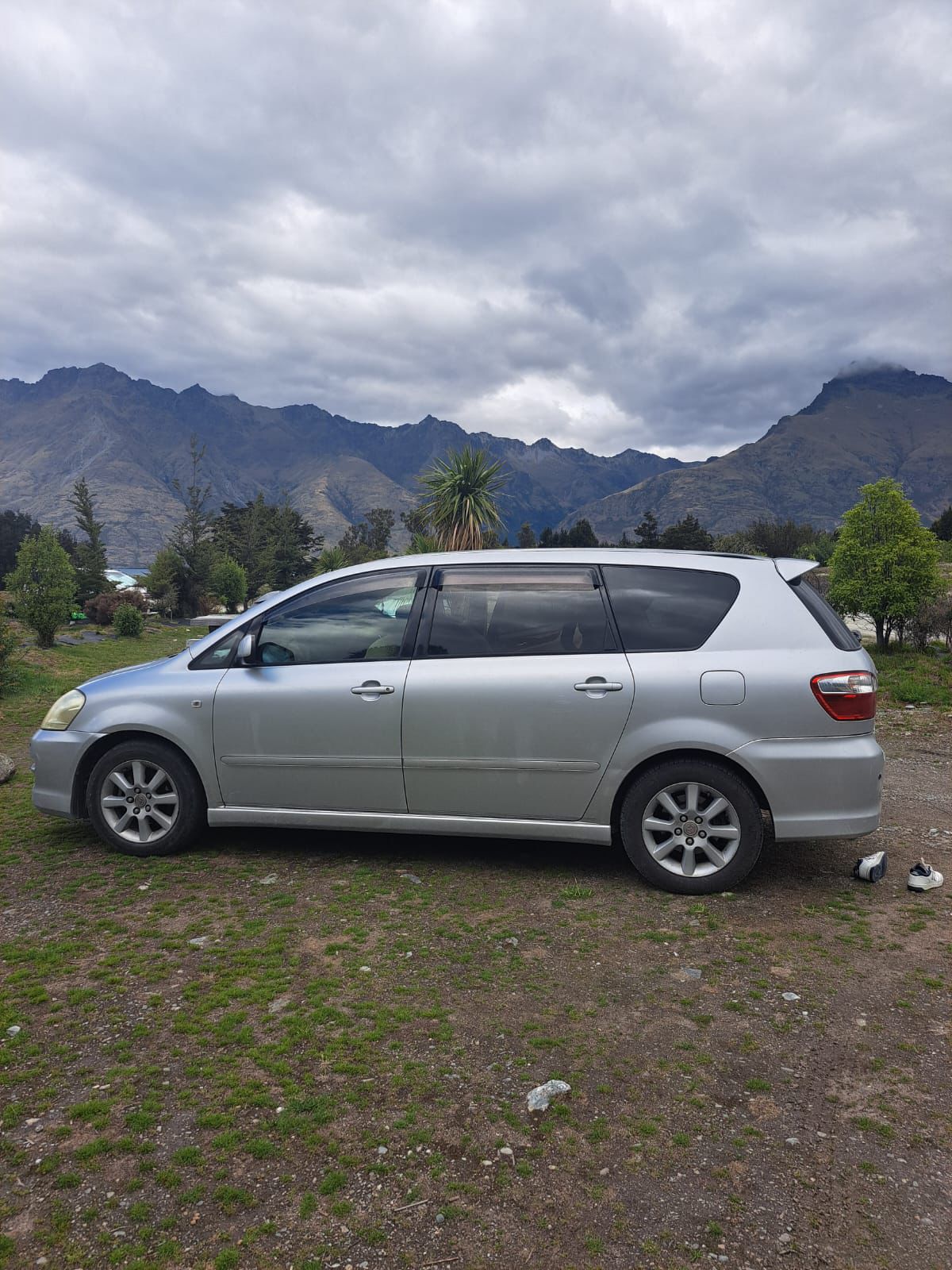 Toyota Ipsum