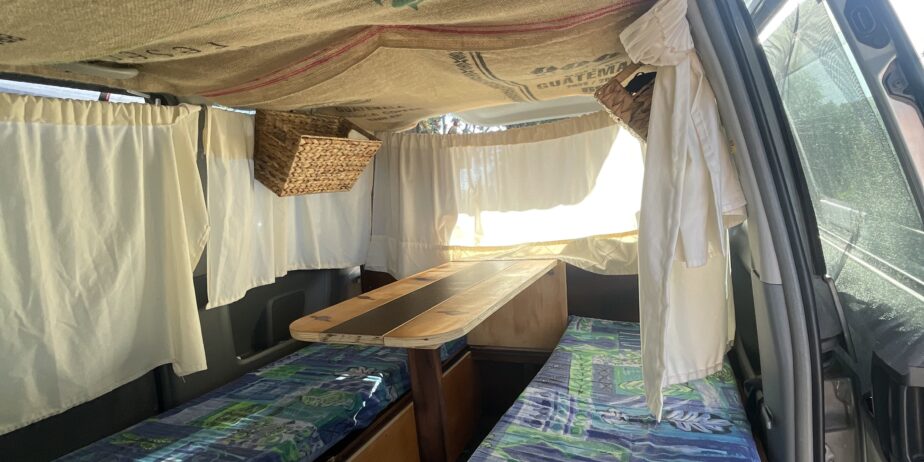 Beautiful winterproof campervan – Toyota Noah 2007