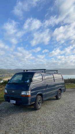 Toyota Hiace LWB full time 4WD