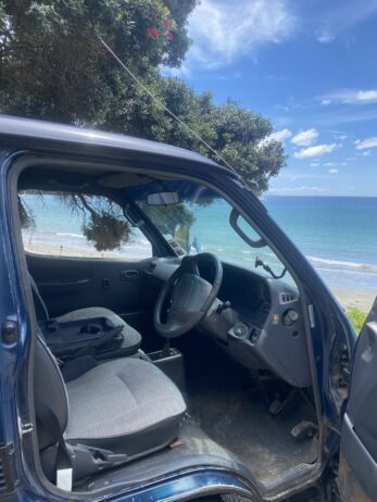 Toyota Hiace LWB full time 4WD