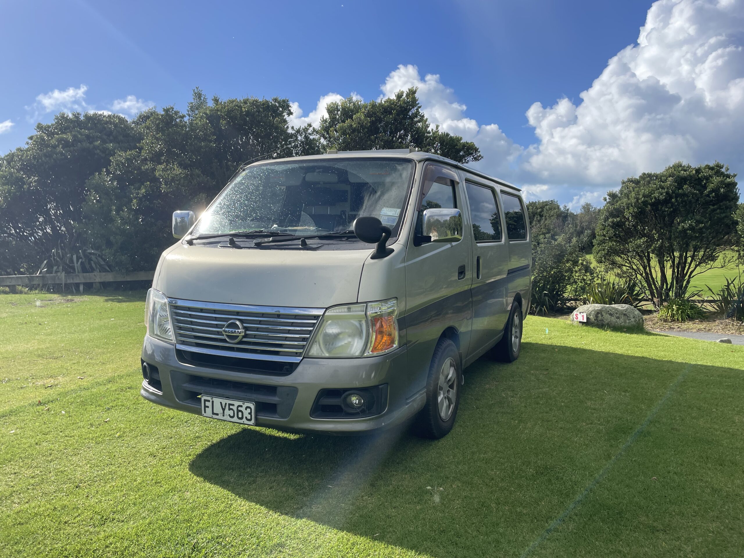 Nissan Caravan 2006 (sc)