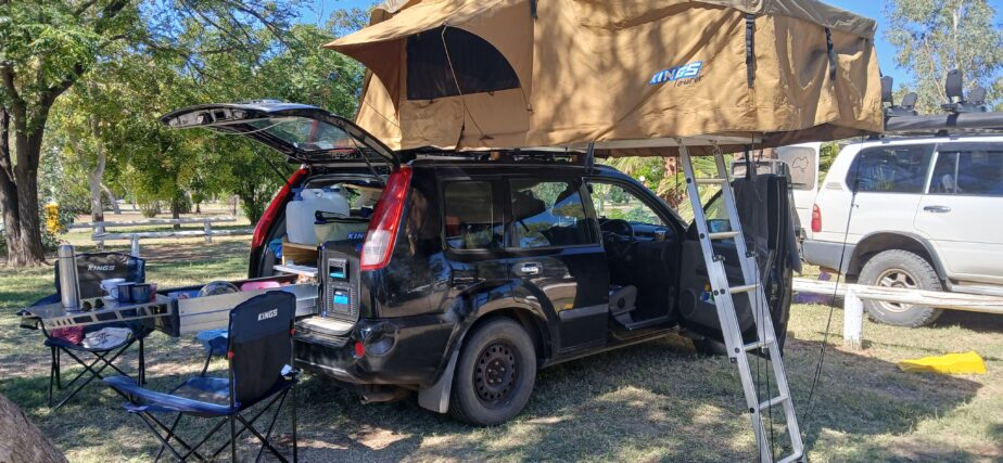 Quick sale of 2005 Nissan X-trail. With NSW Rego and pink slip. All equipment for road-trip