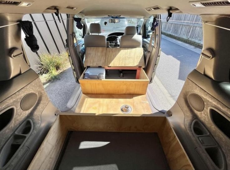 Toyota Estima to sell !!