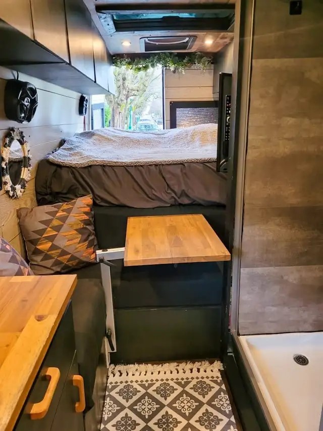 2004 Dodge Sprinter 3500 converted campervan