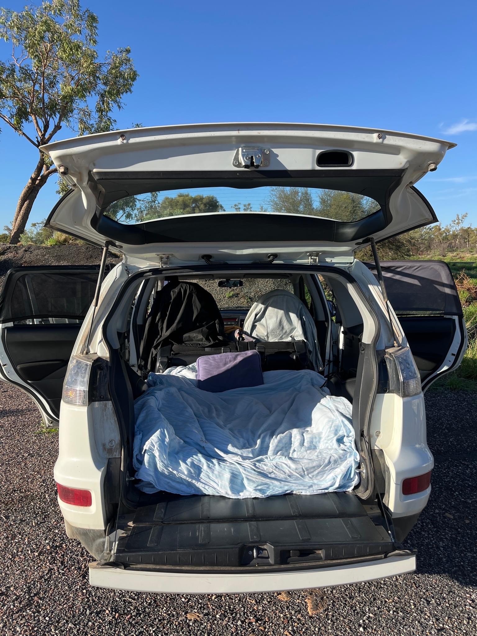 4WD Mitsubishi outlander