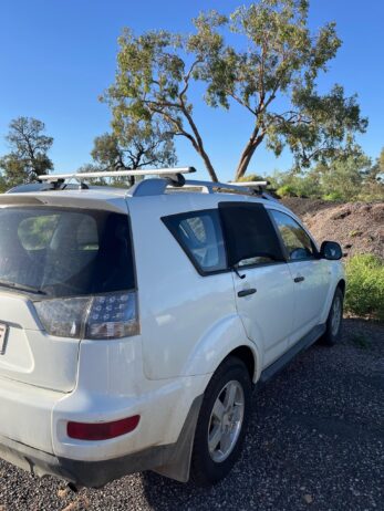 4WD Mitsubishi outlander