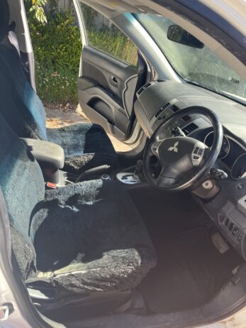 4WD Mitsubishi outlander