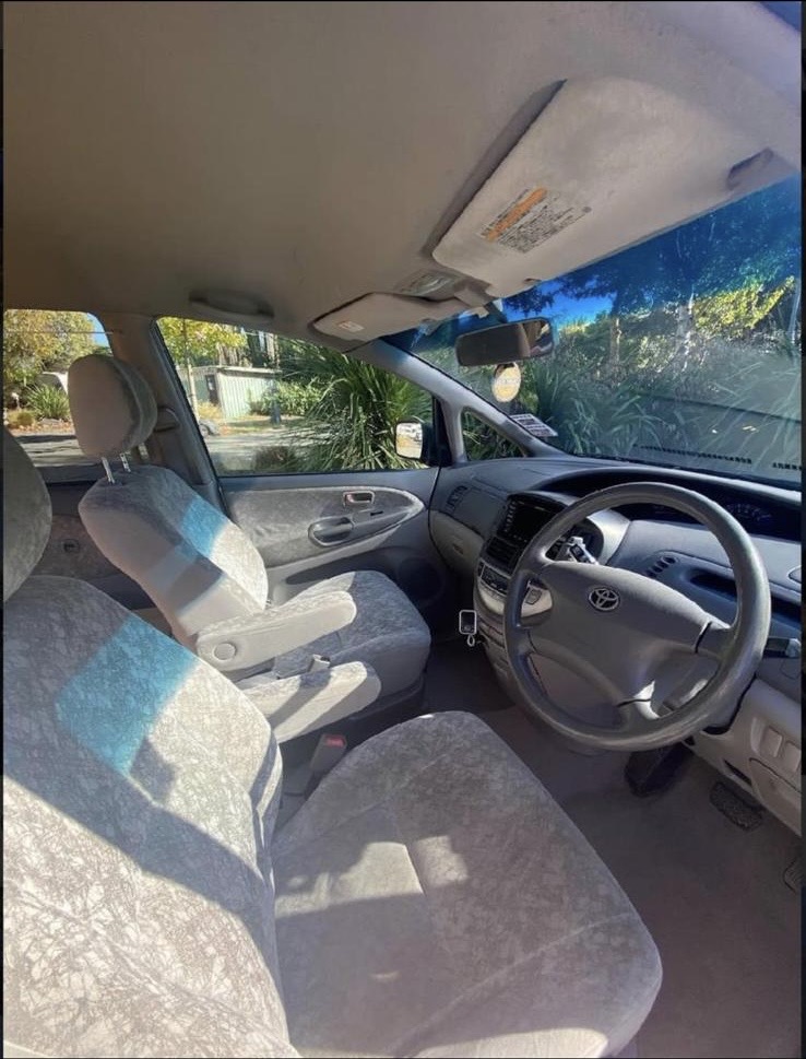 Toyota Estima to sell !!