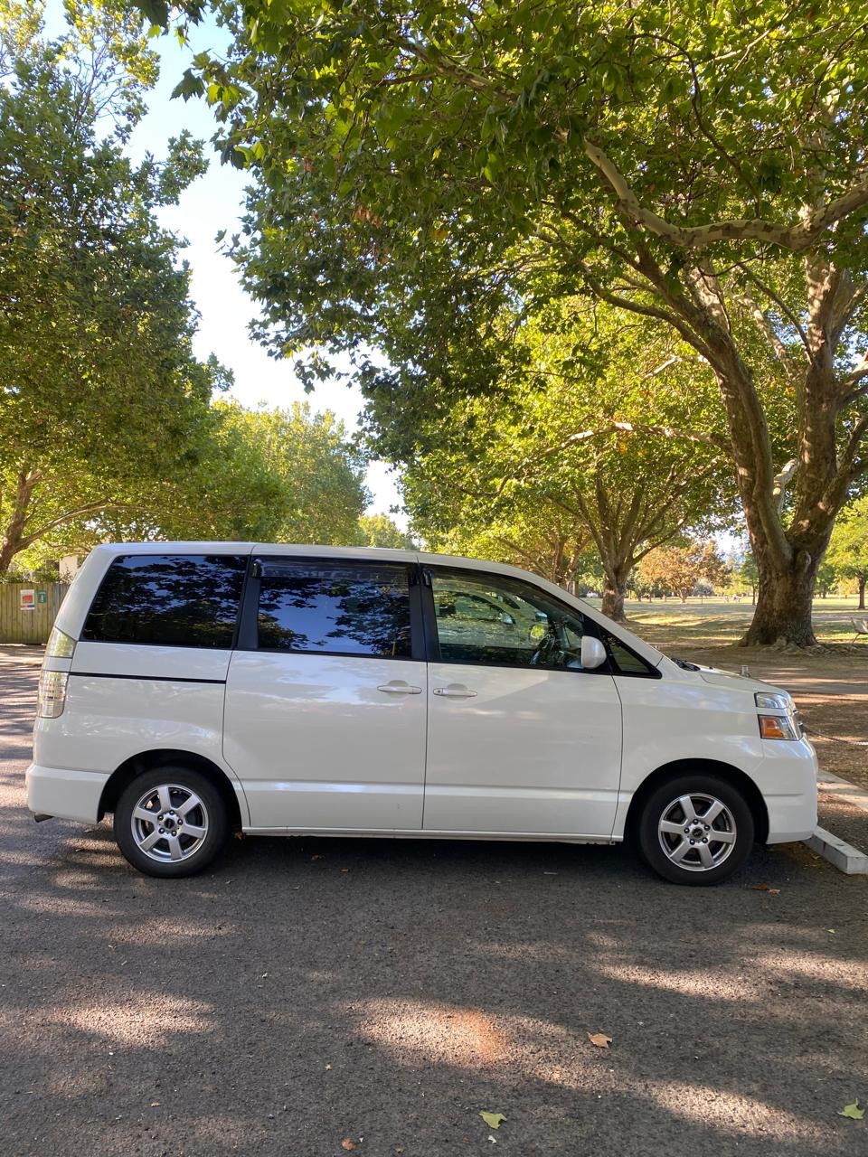 Toyota Voxy 2005 Self Contained