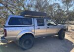Nissan Navara ST-R 3.0 DI 4WD CAMPER ROOFTOP TENT
