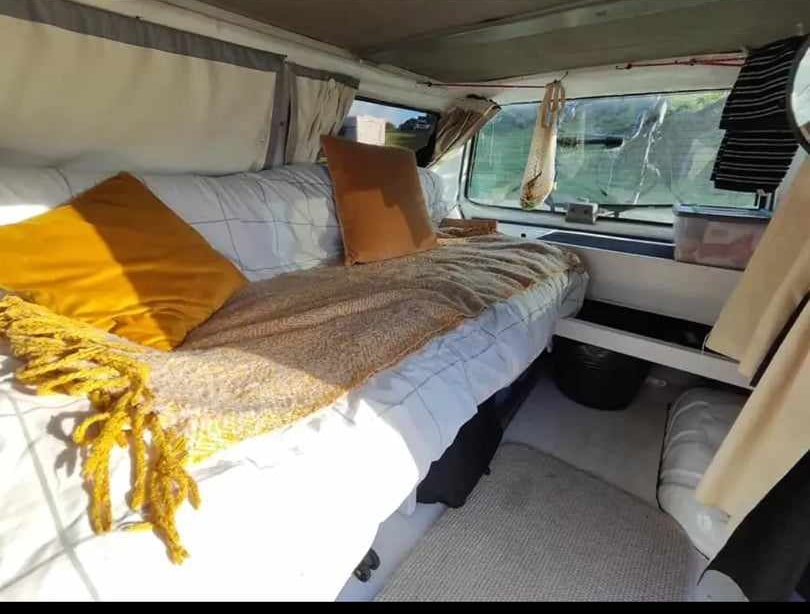 MITSUBISHI L300 CAMPERVAN