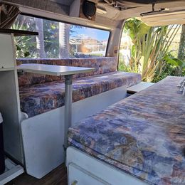 1992 Mazda E2000 Poptop Campervan