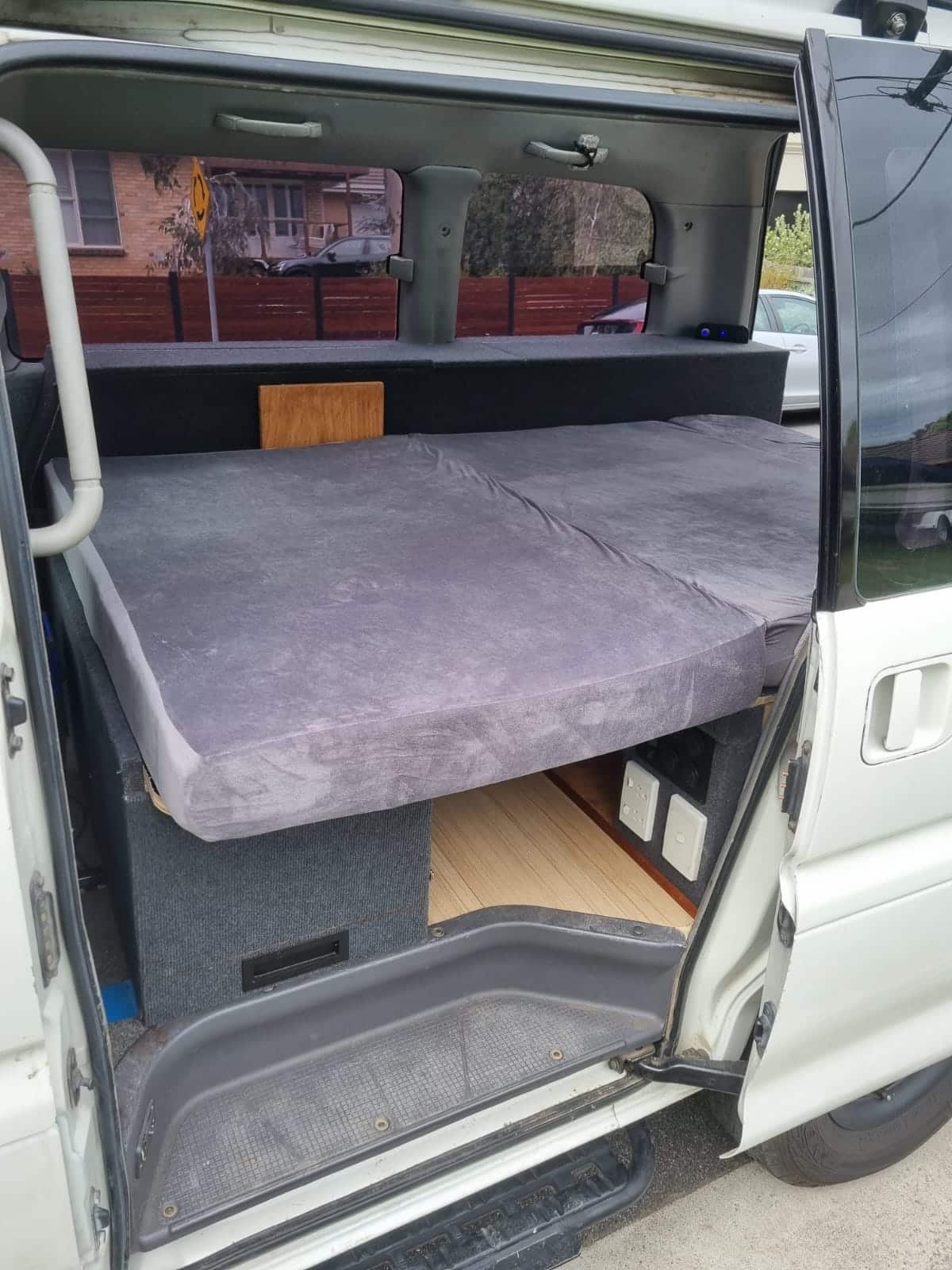 Mitsubishi Delica 4×4 Spacegear 2.8 Turbo Deisel