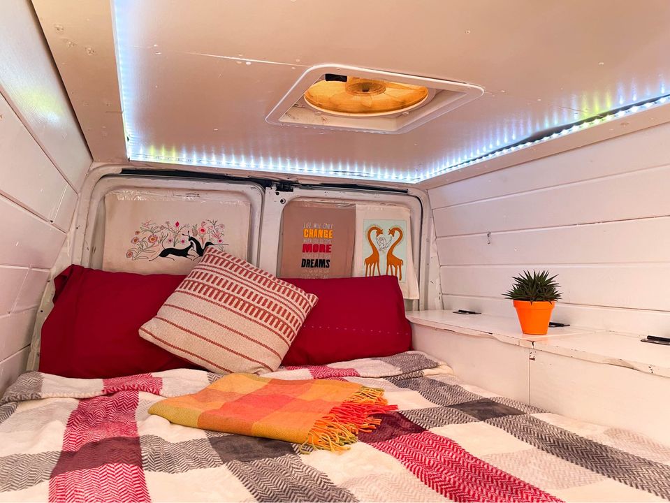 2009 Ford econoline e-350 extended campervan