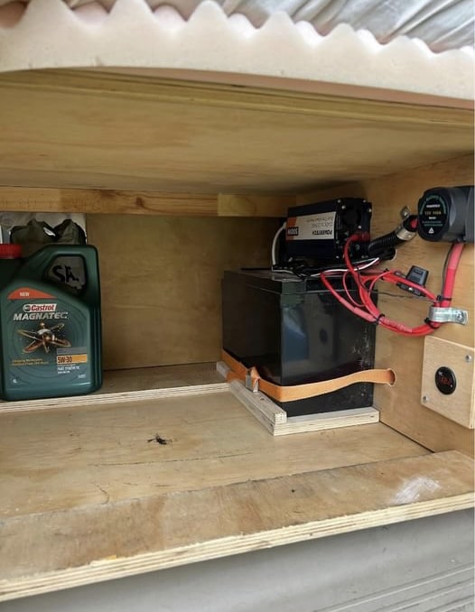 Nissan Serena Campervan