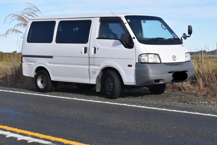 Mazda Bongo 2008 in great mechanical condition