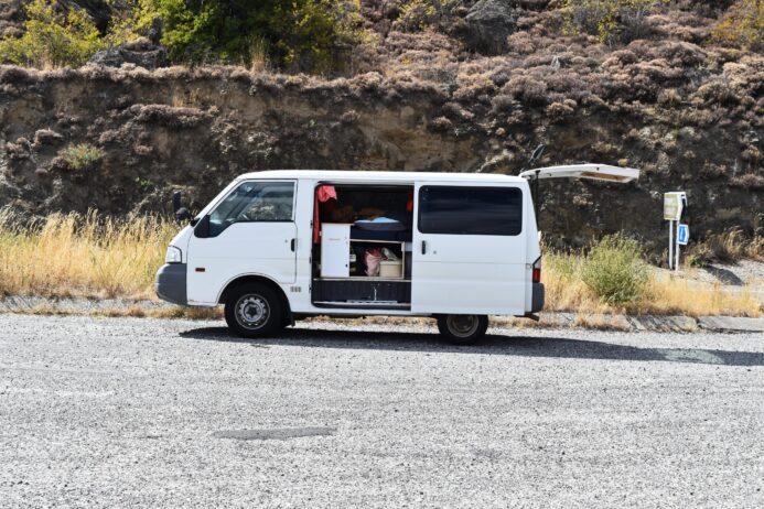 Mazda Bongo 2008 in great mechanical condition