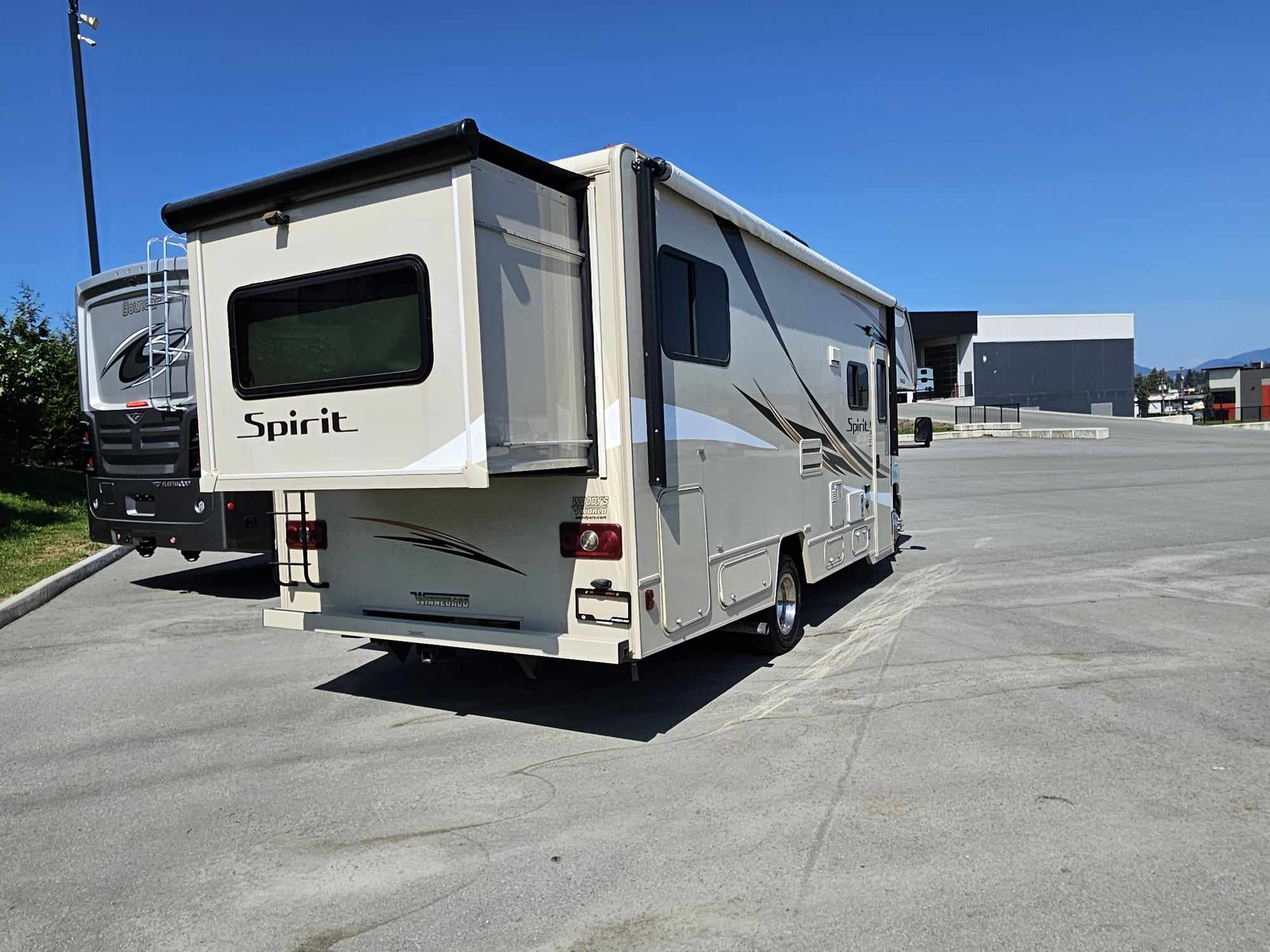 2018 Winnebago Spirit 26A