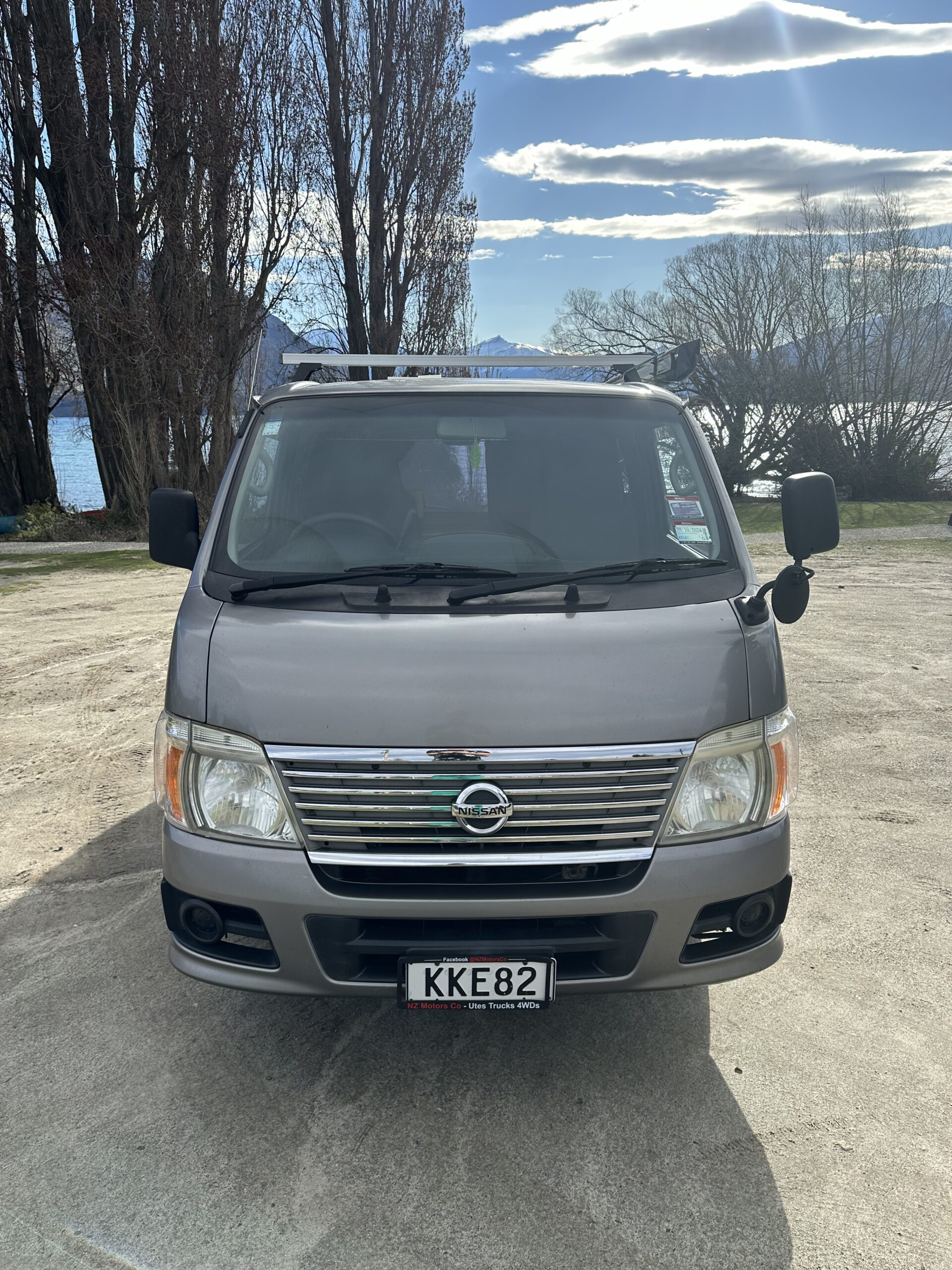 Nissan Caravan 2011