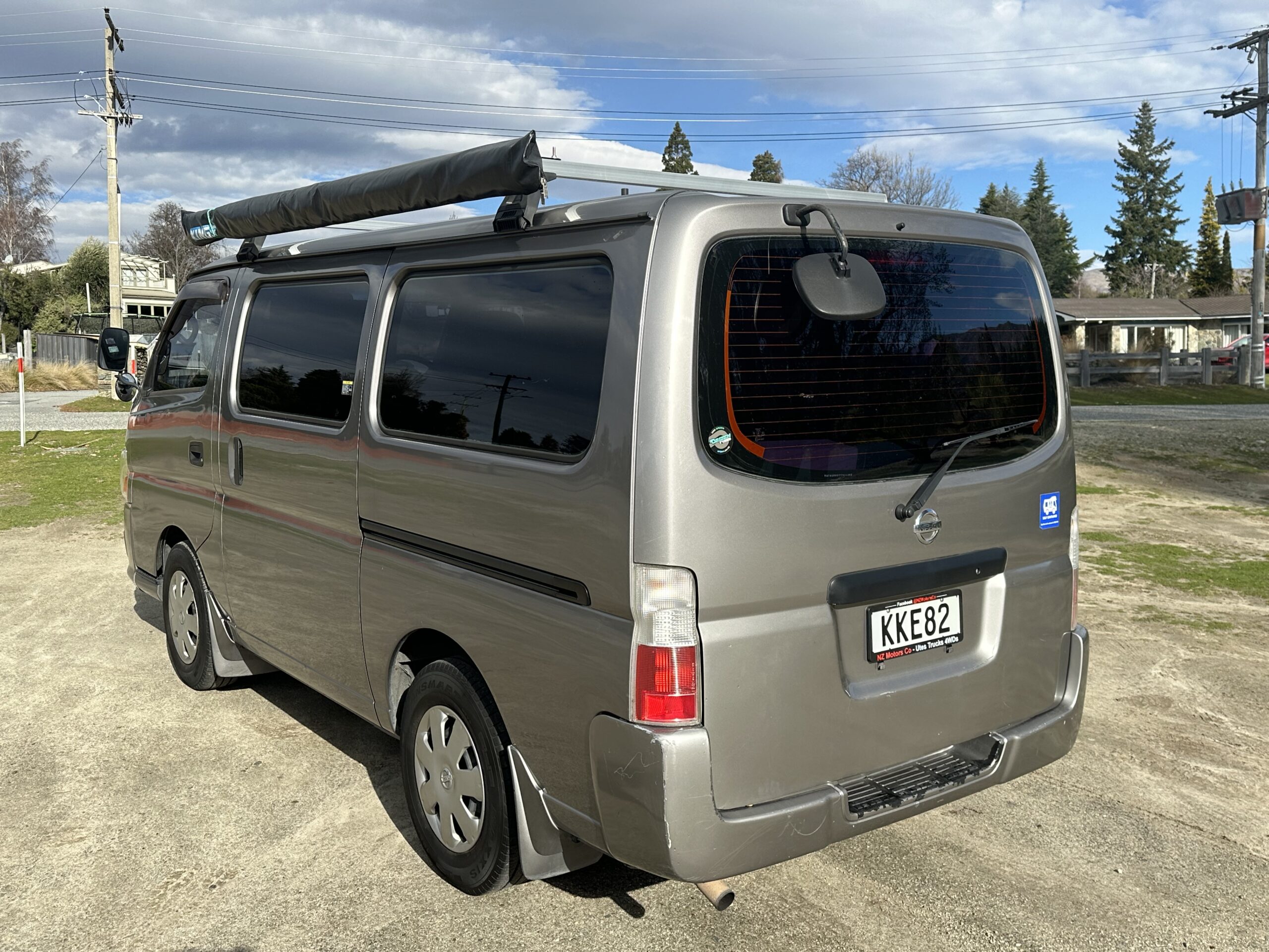 Nissan Caravan 2011