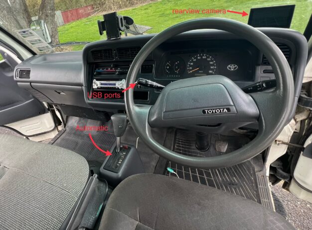 Toyota Hiace 1997 high roof long wheel