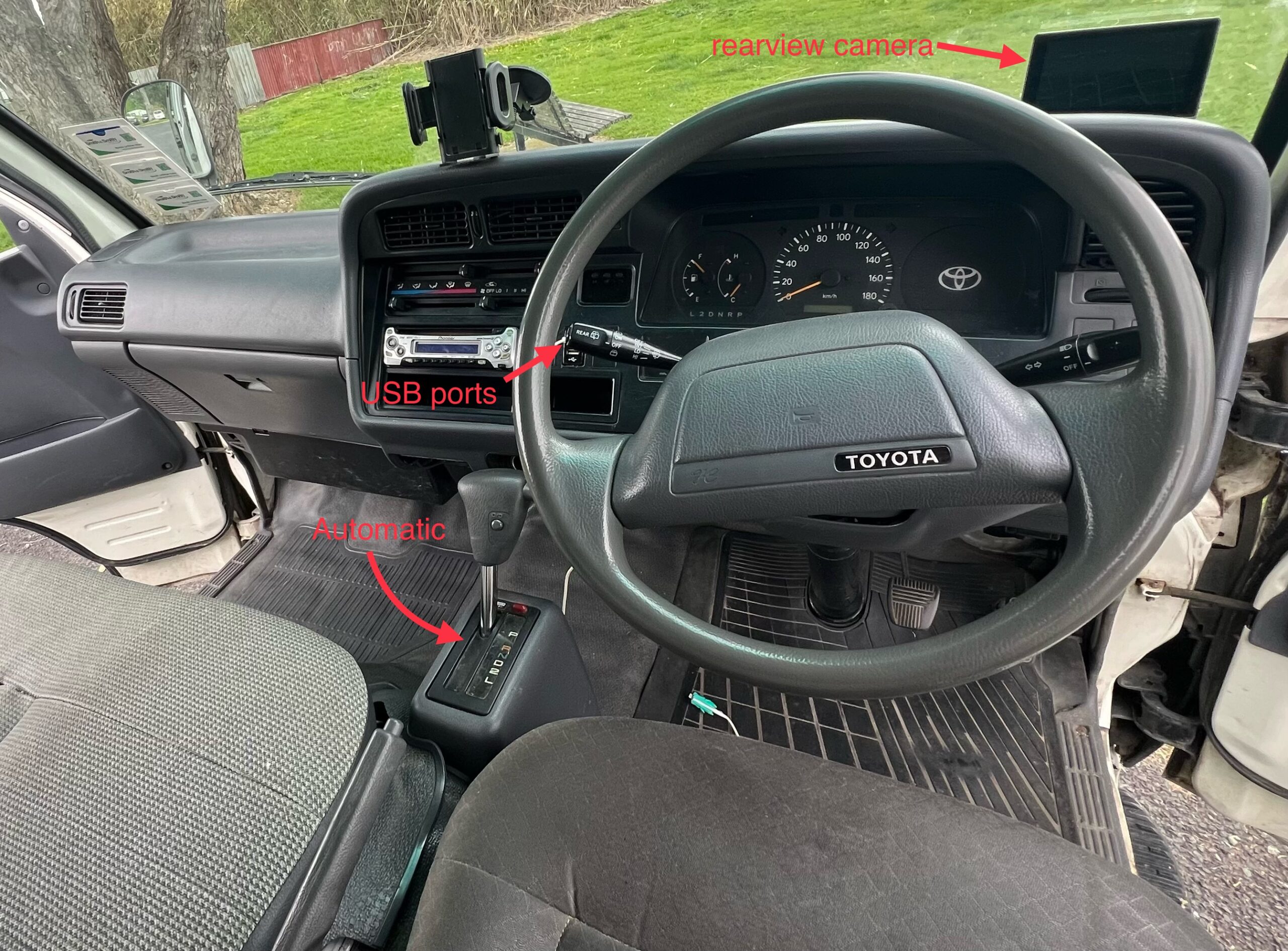 Toyota Hiace 1997 high roof long wheel