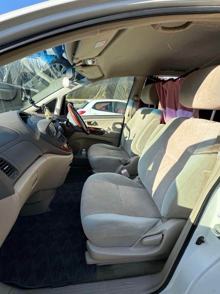 Toyota Estima 2004 SC