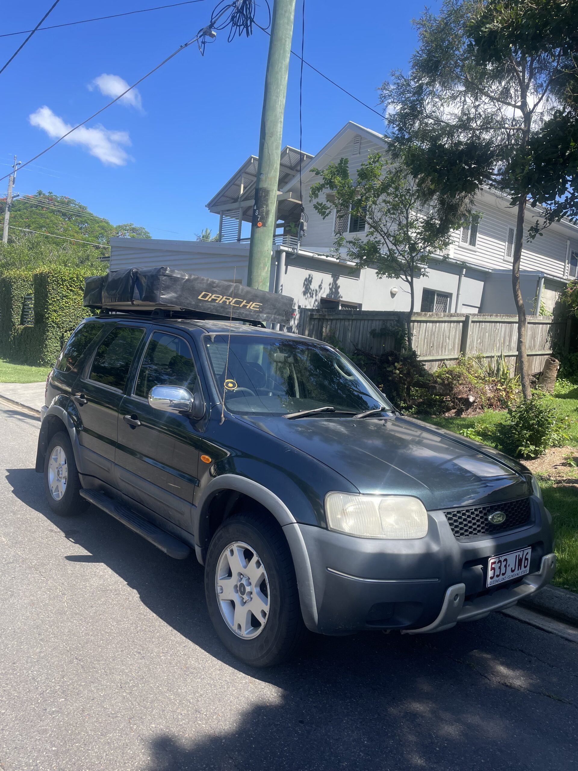 2004 Ford Escape XLS + full camping set up