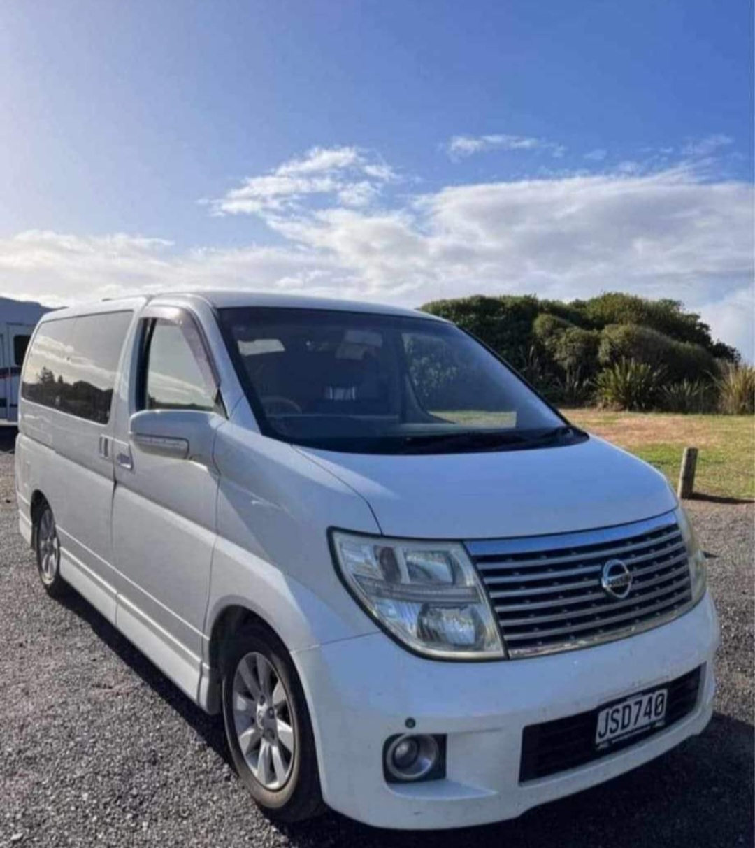 NISSAN ELGRAND 2005