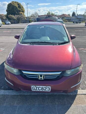 Honda Odyssey 2004 – Self Contained