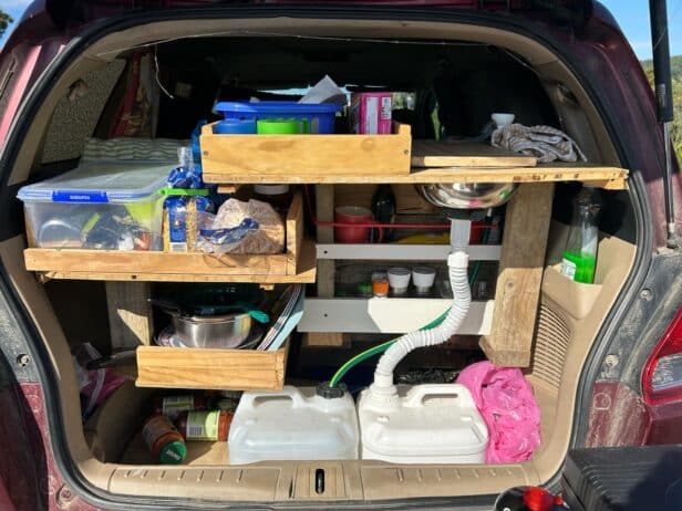 Honda Odyssey 2004 – Self Contained