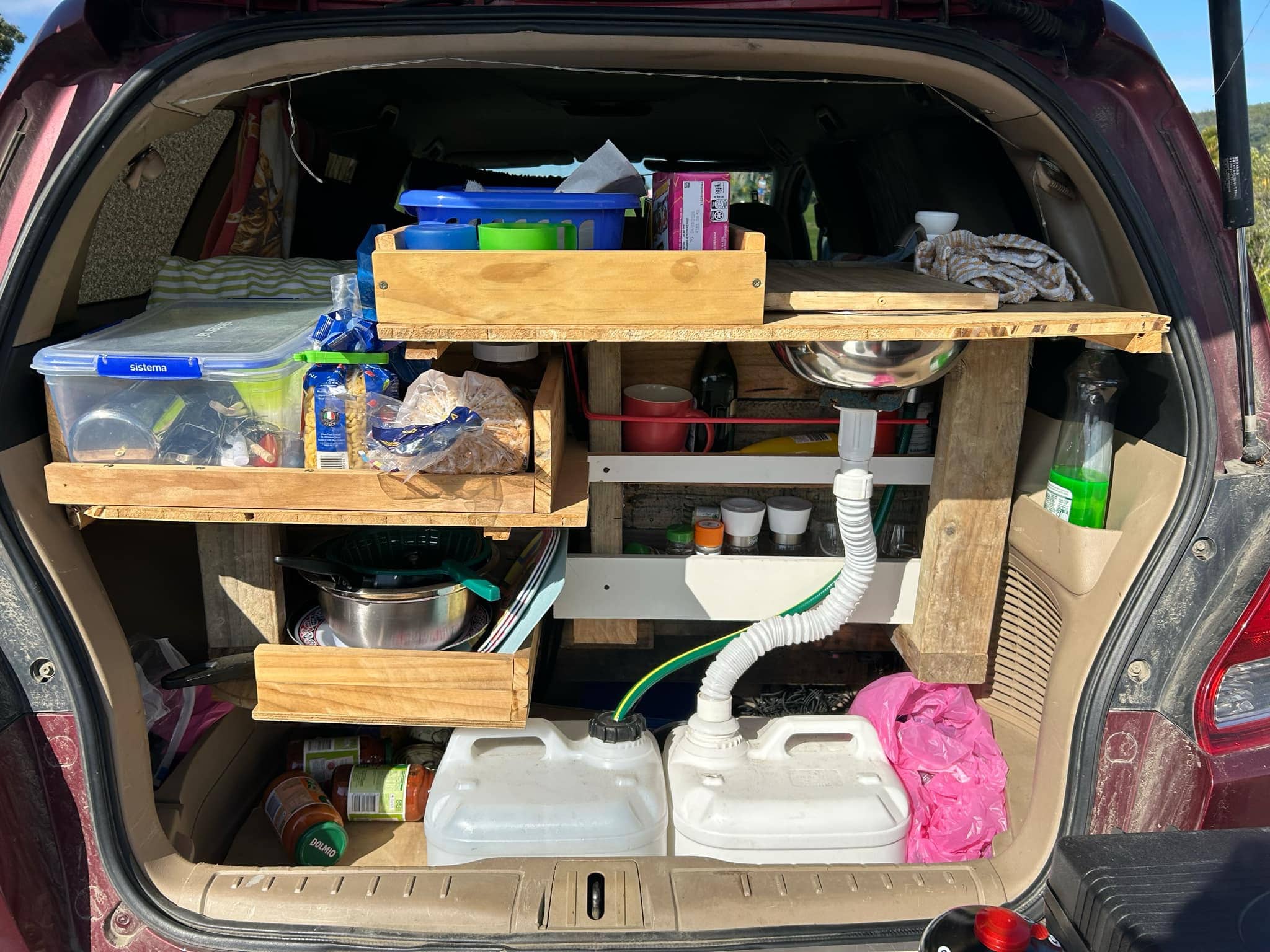 Honda Odyssey 2004 – Self Contained