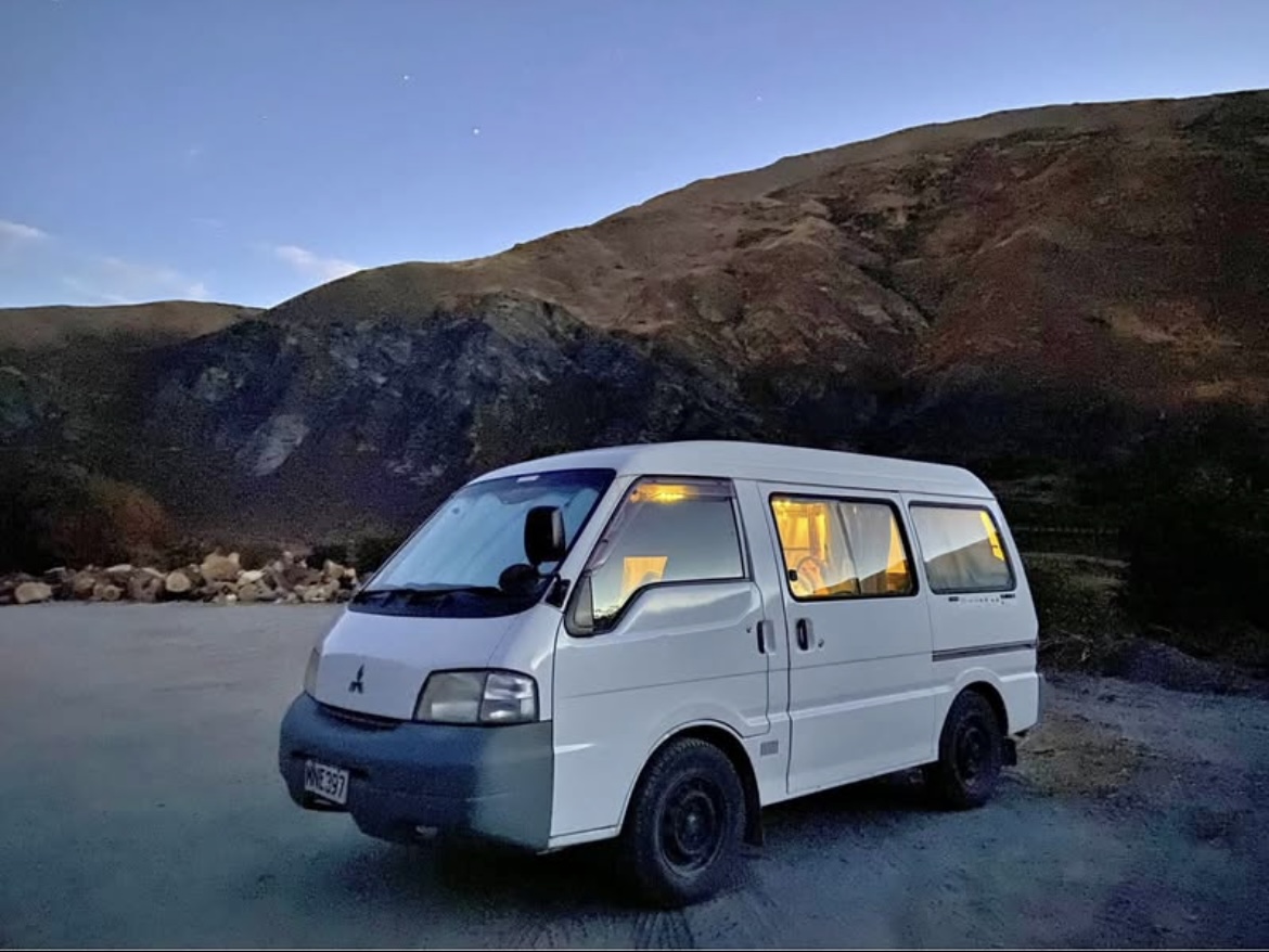Mitsubishi Delica