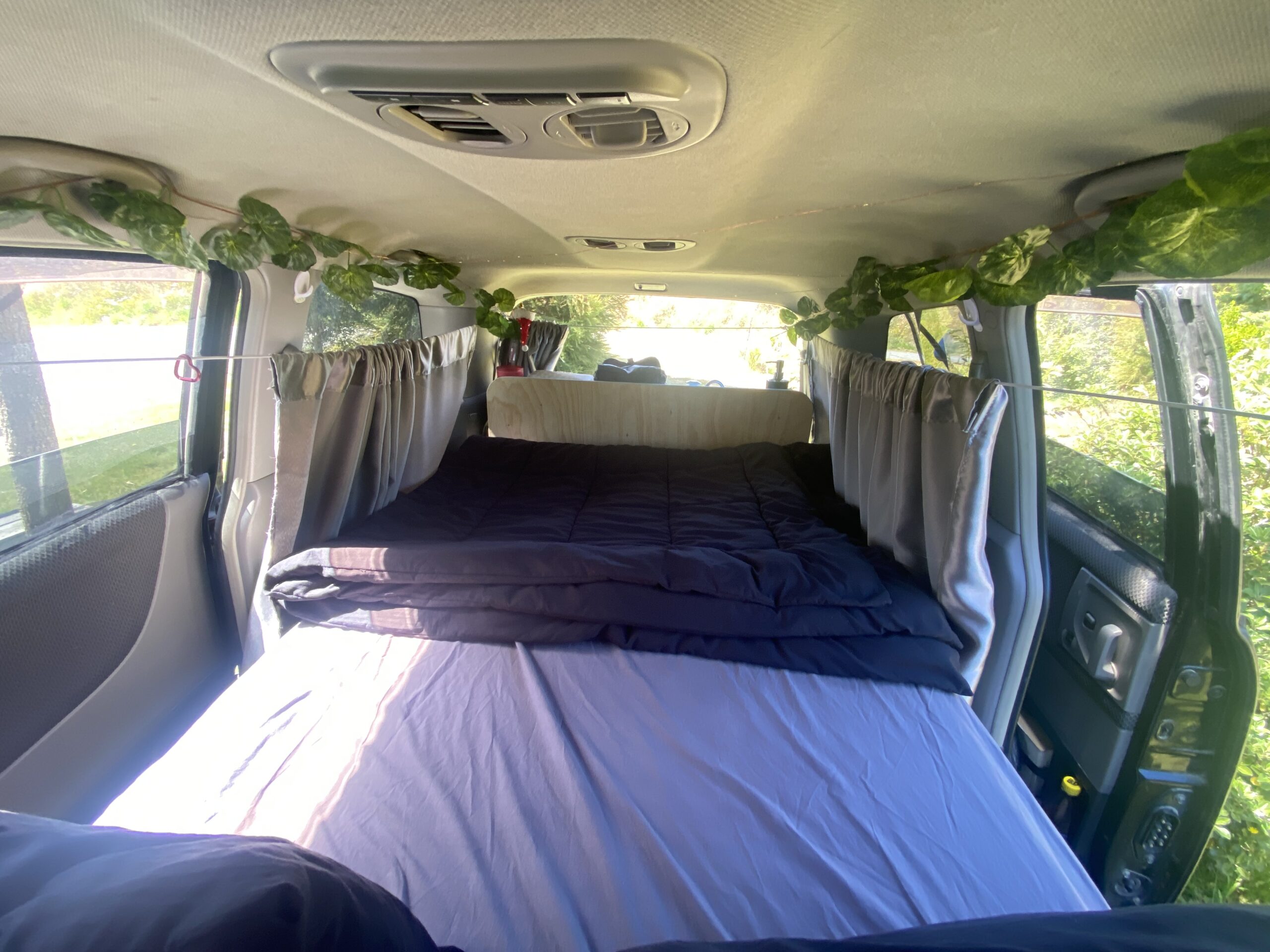 Nissan Pressage 2005 Campervan