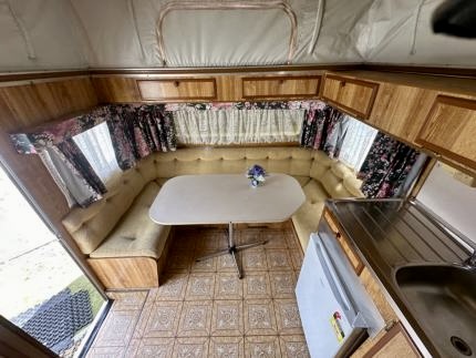 Jayco Pop Top caravan 1988 Original annex