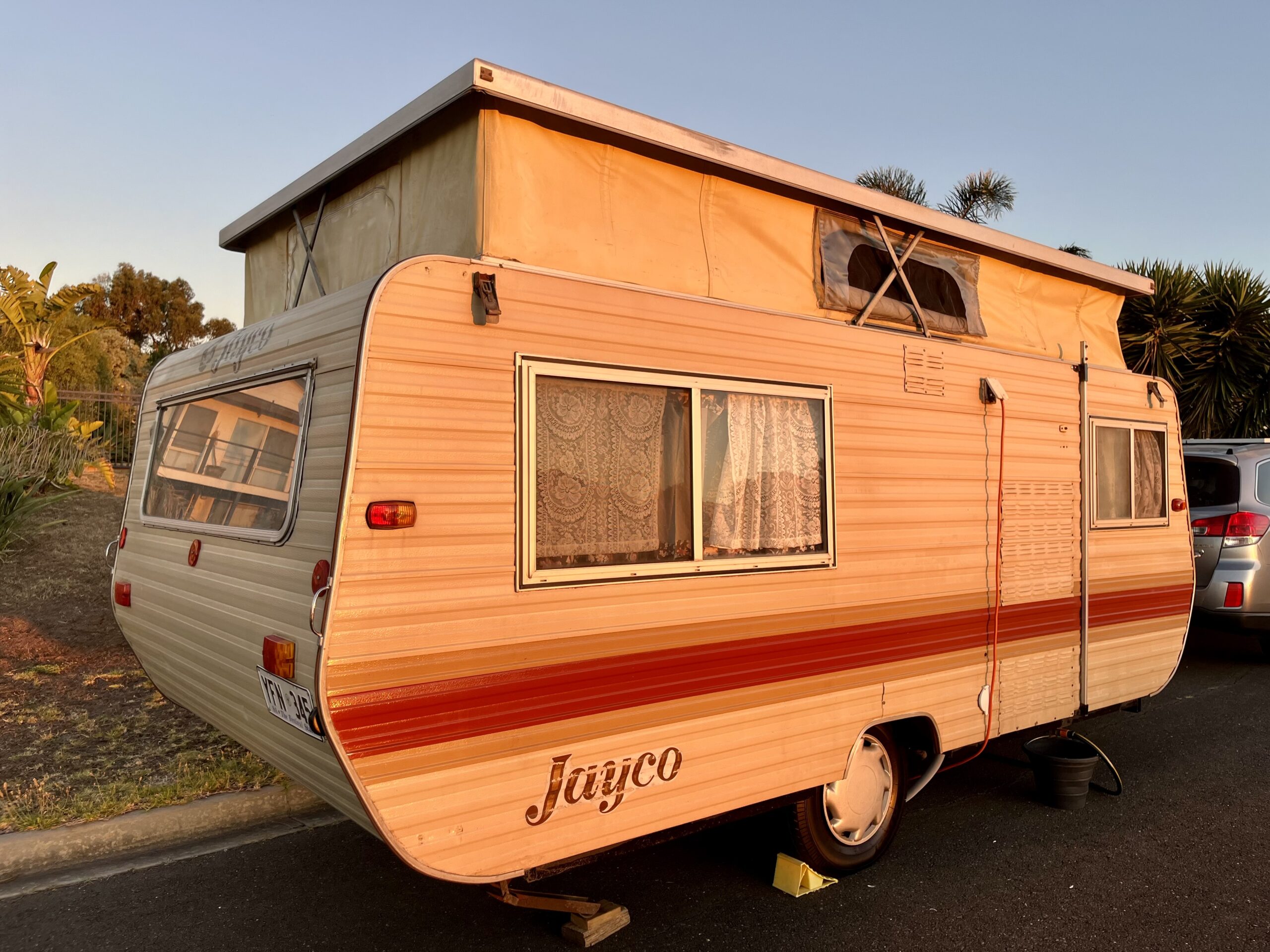 Jayco Pop Top caravan 1988 Original annex