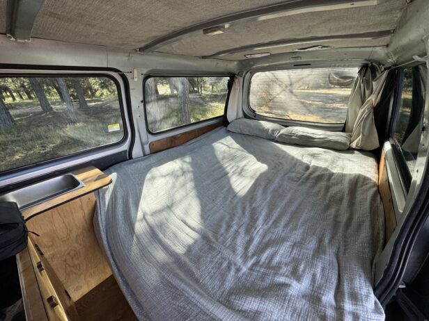 Nissan Caravan