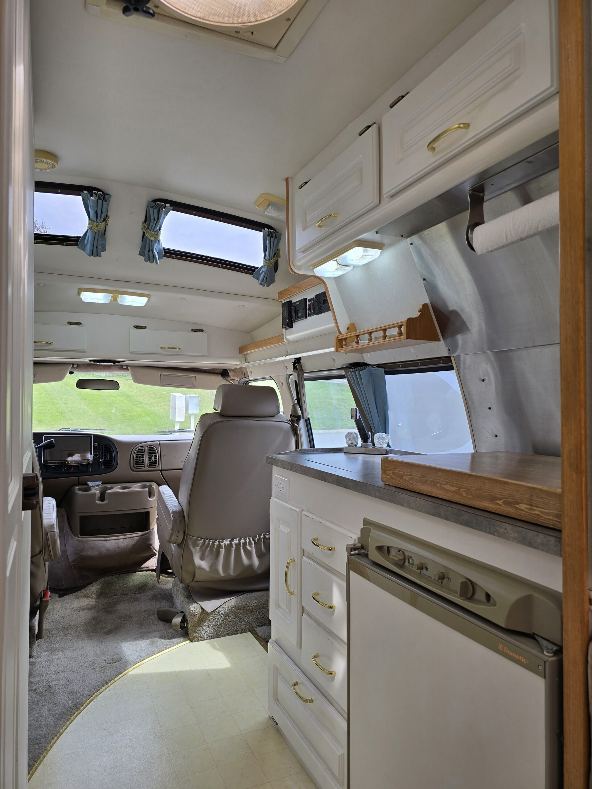 2001 Pleasure Way Excel TS