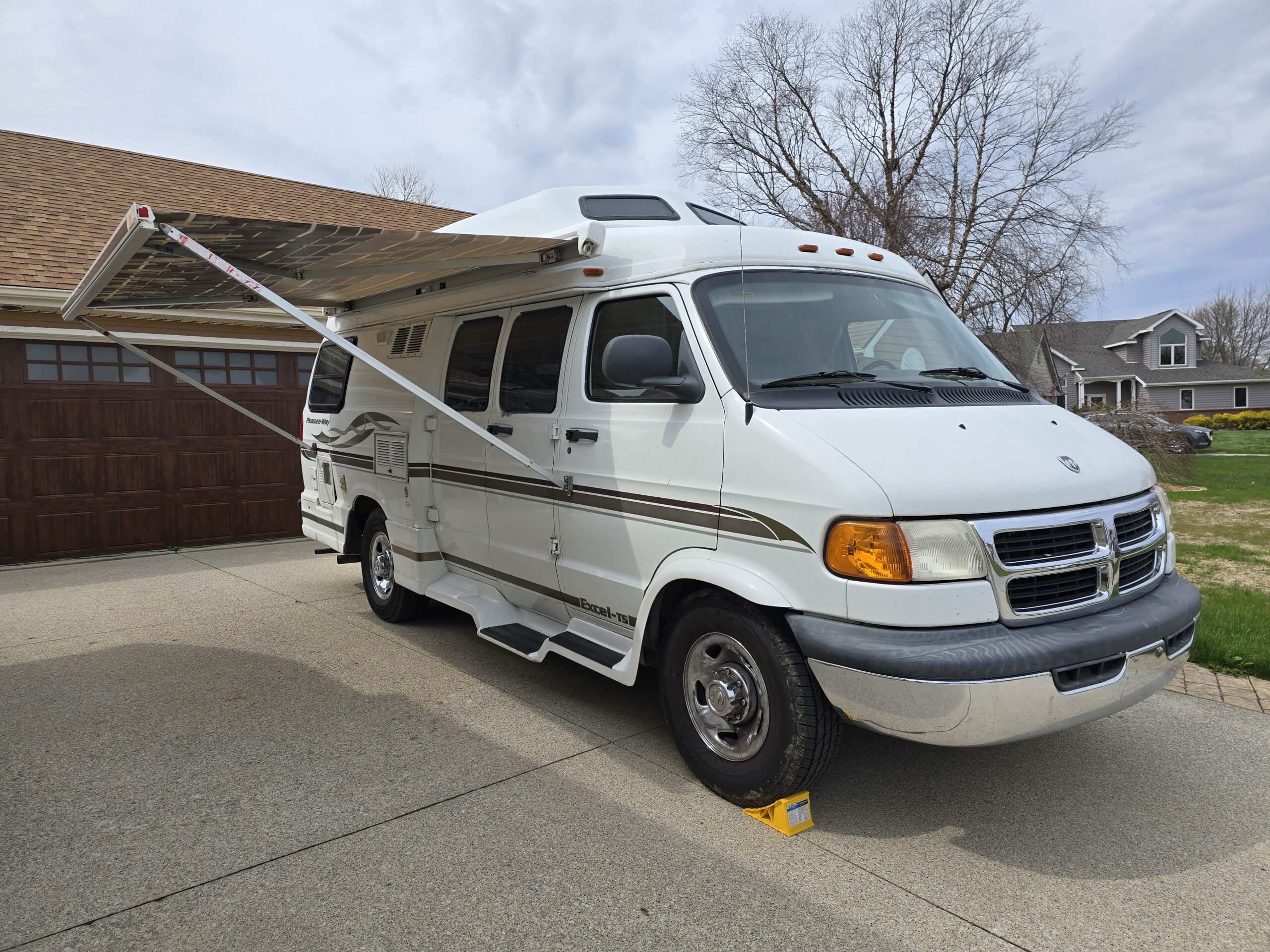 2001 Pleasure Way Excel TS