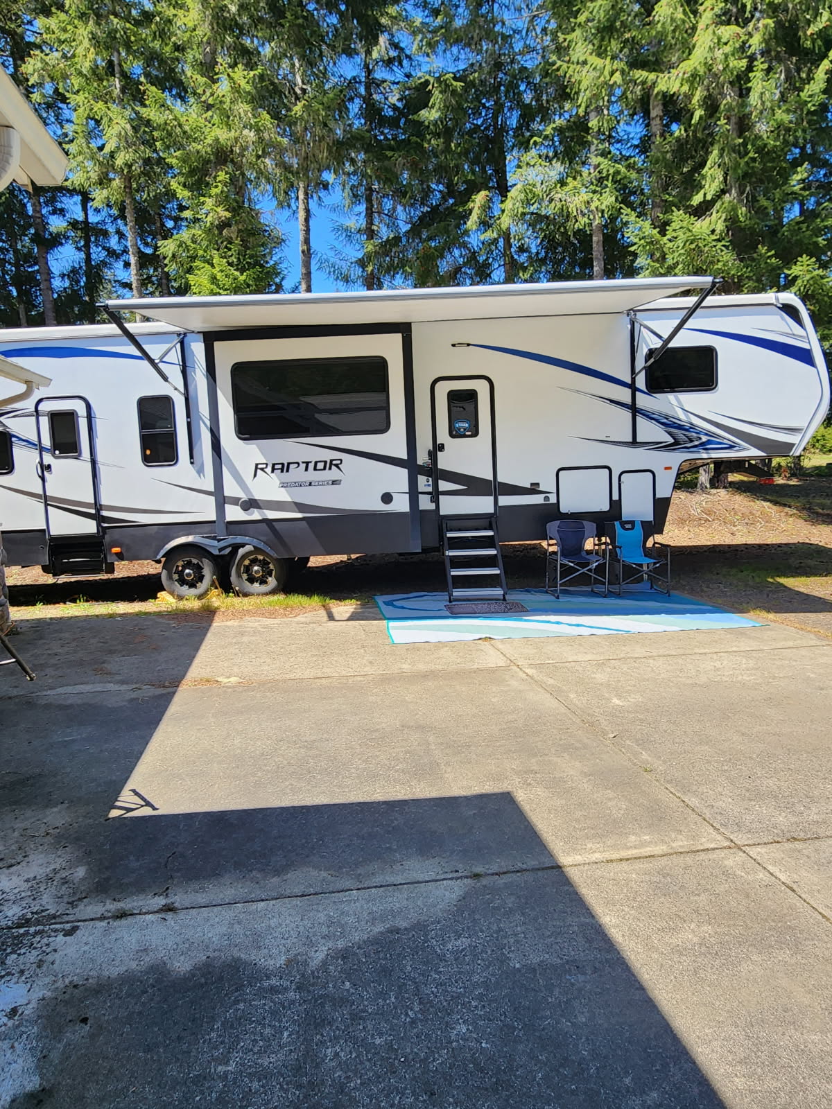 2018 Keystone Raptor Fifth Wheel