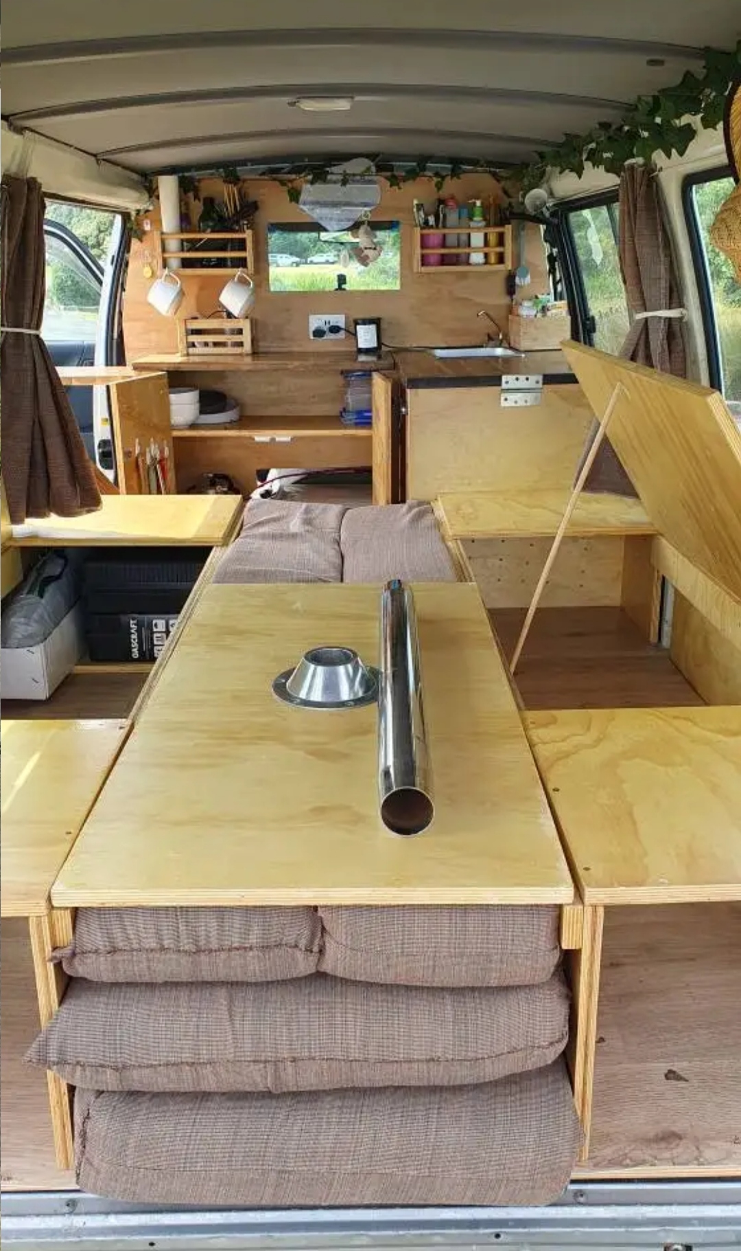 Van Toyota Hiace