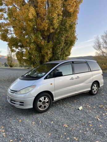 Self contained Toyota Estima