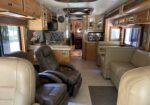 2004 Foretravel U295