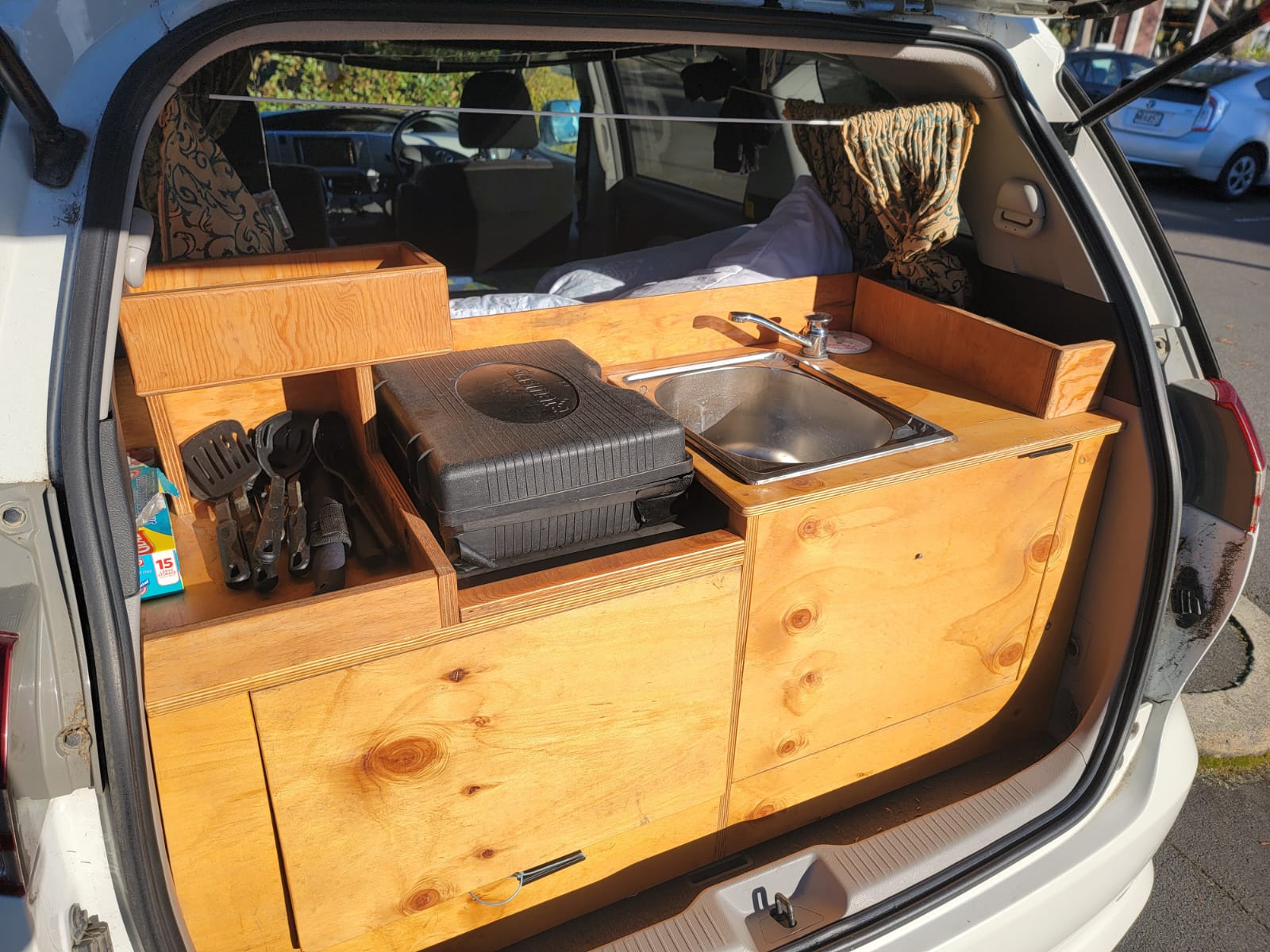 Toyota Estima Campervan