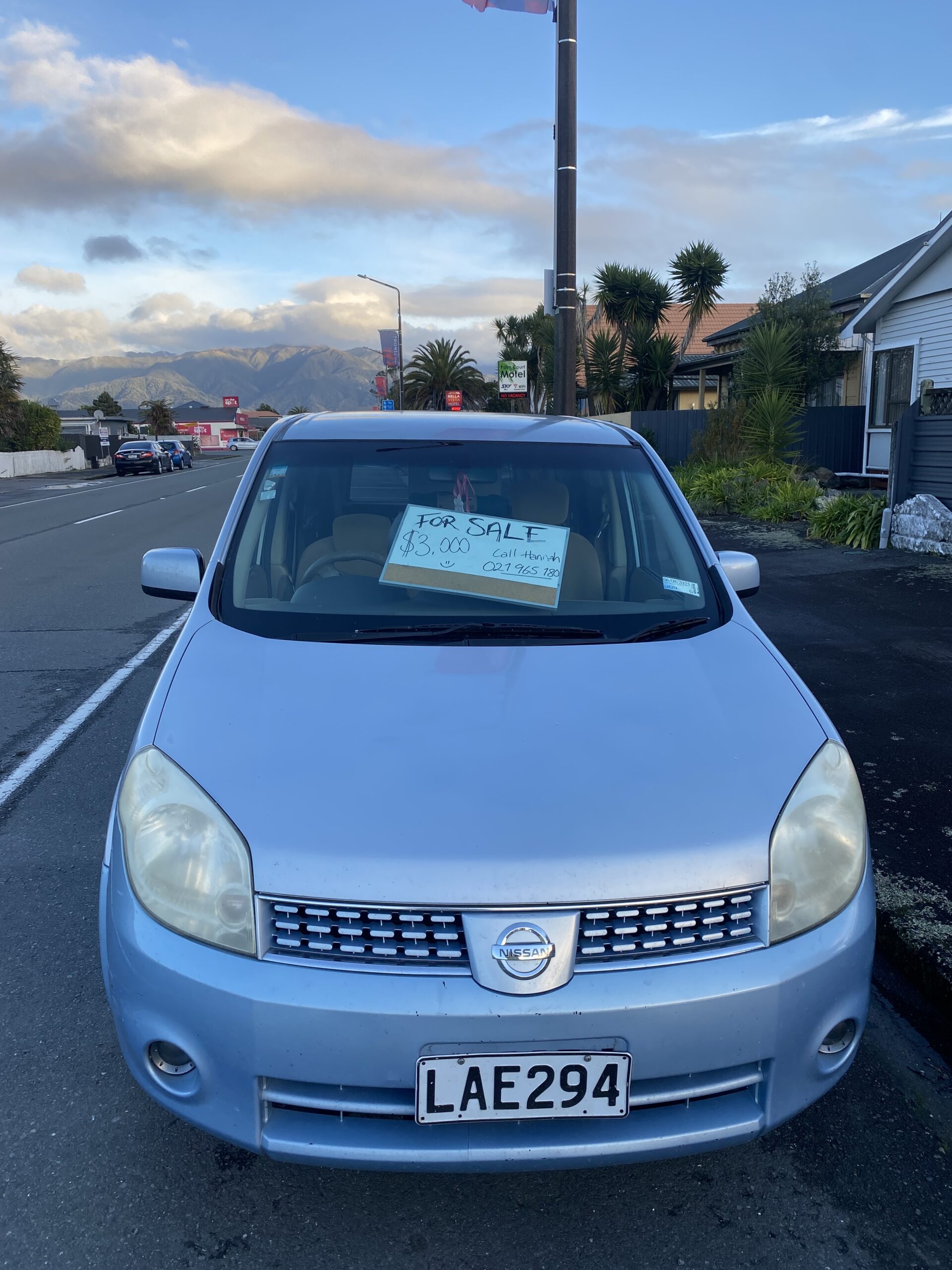 2005 Nissan Lafesta Sleeping car