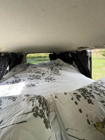 Nissan Serena 2005