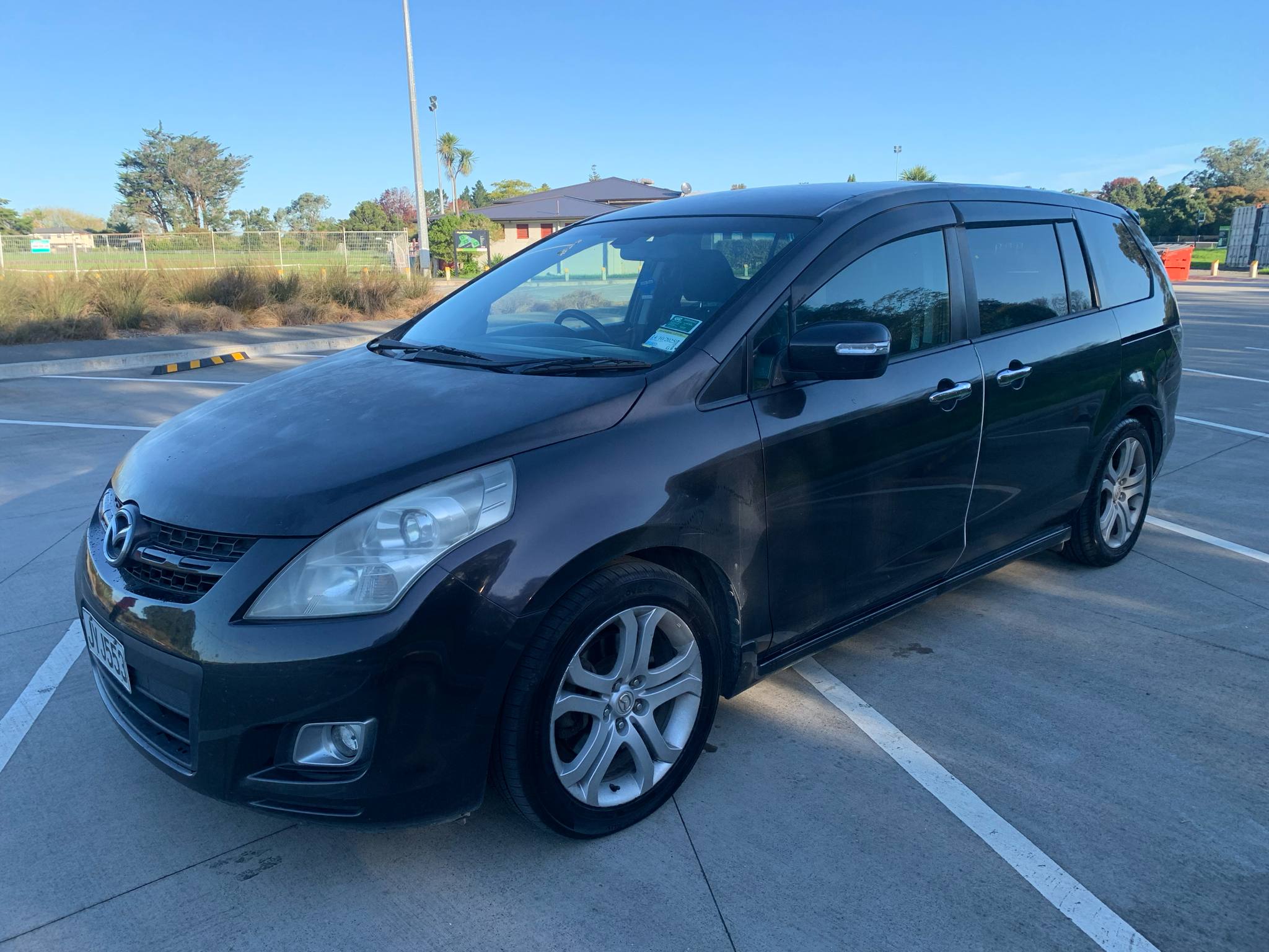 Mazda Premacy 2007 Self-Contained