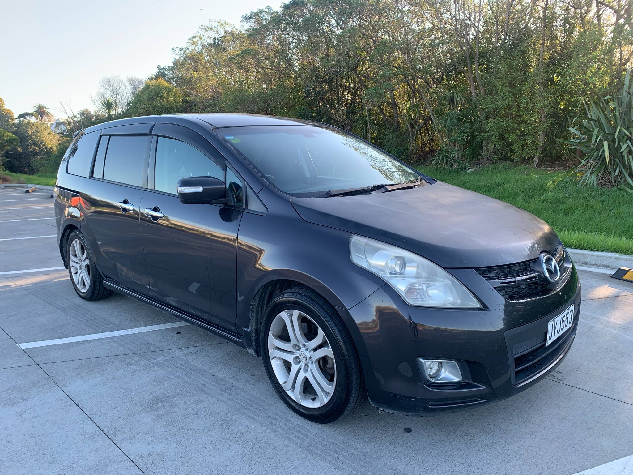 Mazda Premacy 2007 Self-Contained