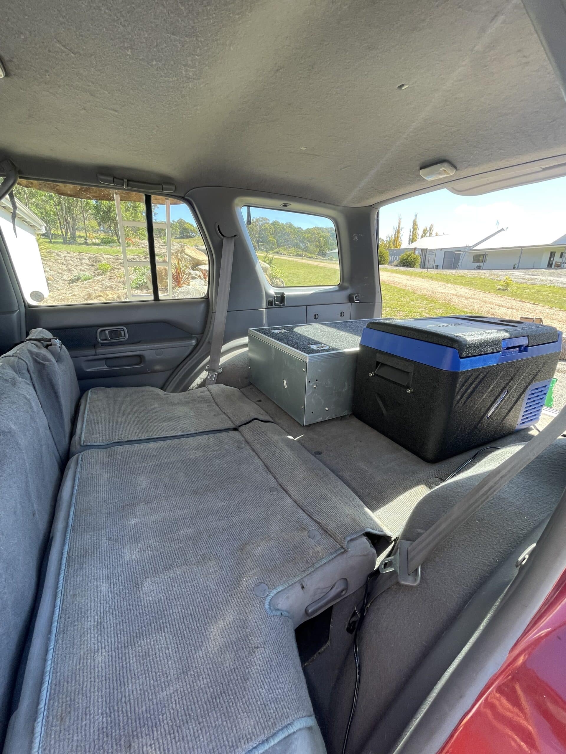 FOR SALE – Nissan Pathfinder 1999 (Under 250,000 km)