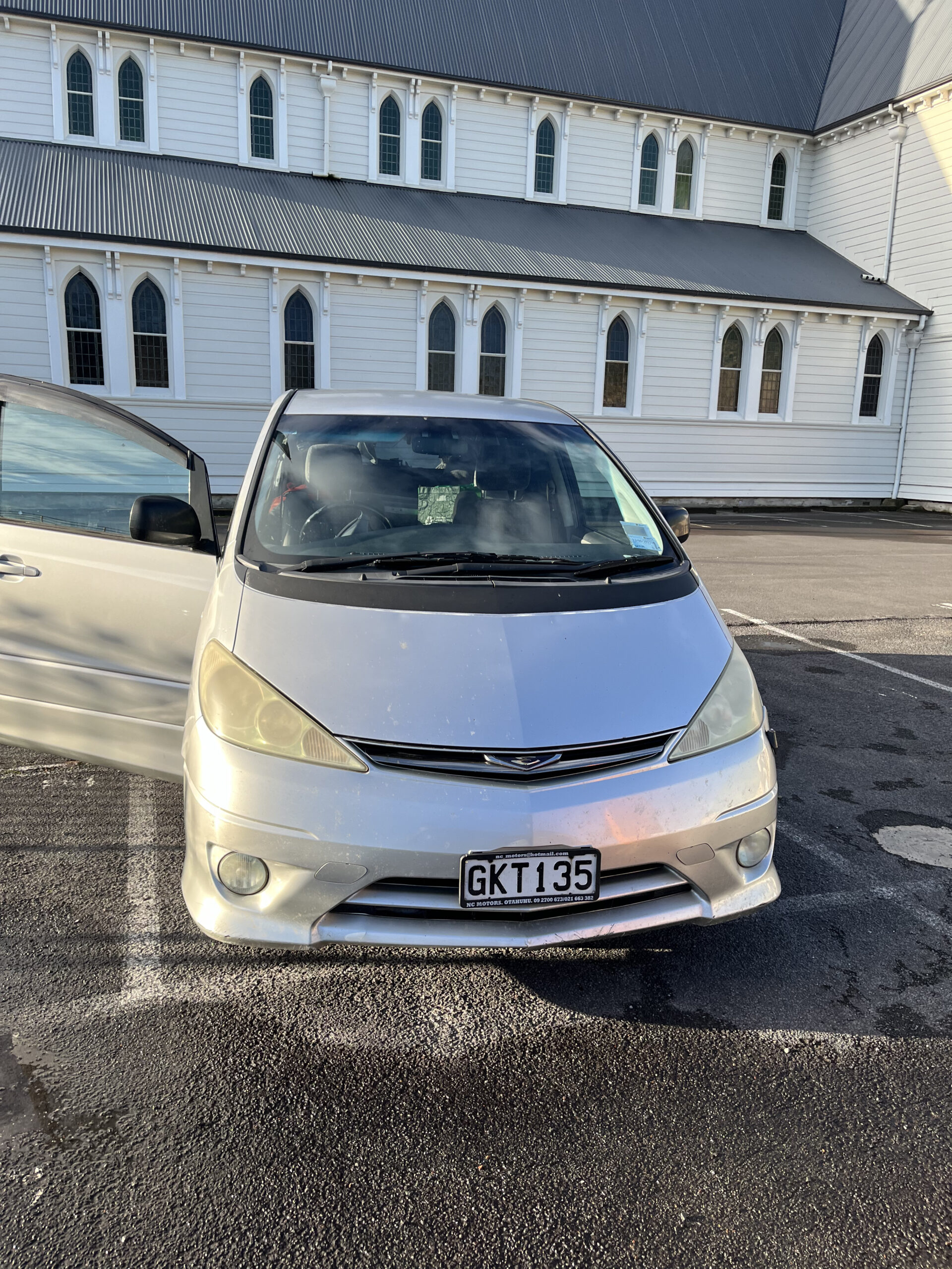 π Toyota Estima Campervan β Self-Contained!